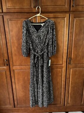 New Leopard Print Maxi Dress Size 12